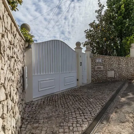 Гостевой дом Casal Das Oliveiras - Um Alojamento De Luxo Алкобаса